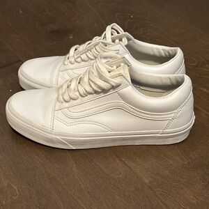 White Low-Top Sneakers - Vans - leather - like new